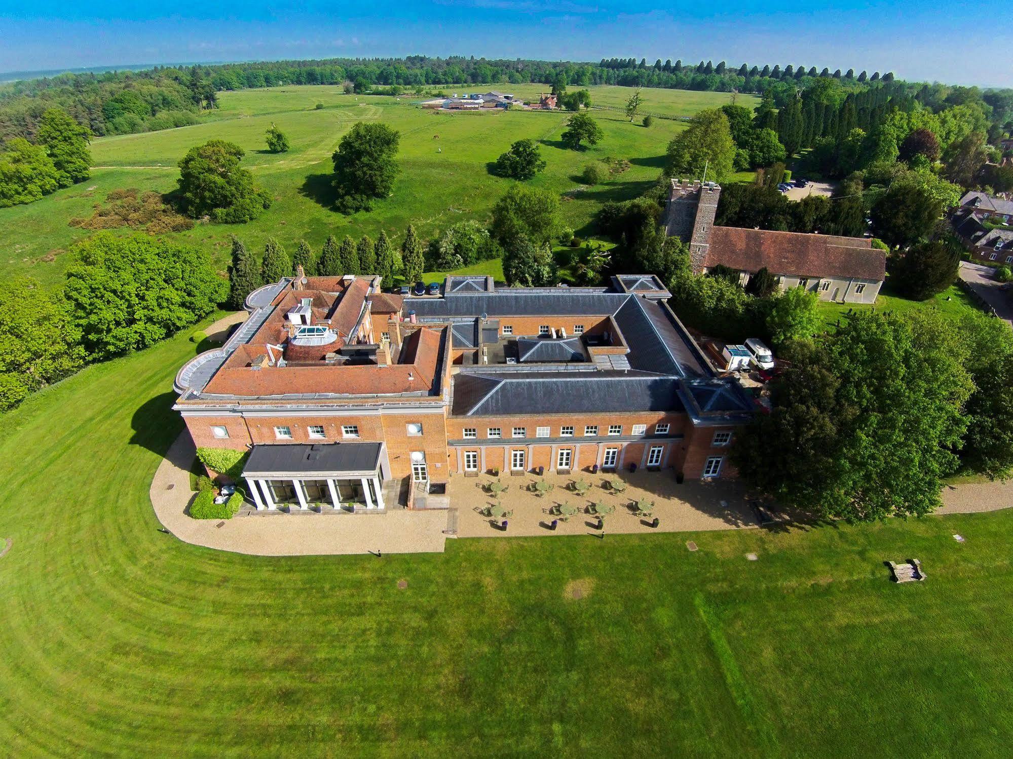 Highfield Park Hotel Hook  Exterior foto